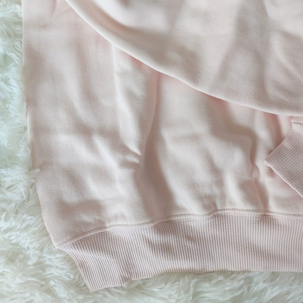 SKIMS Cotton Fleece Crew Neck Sweatshirt - Picture 10 of 15